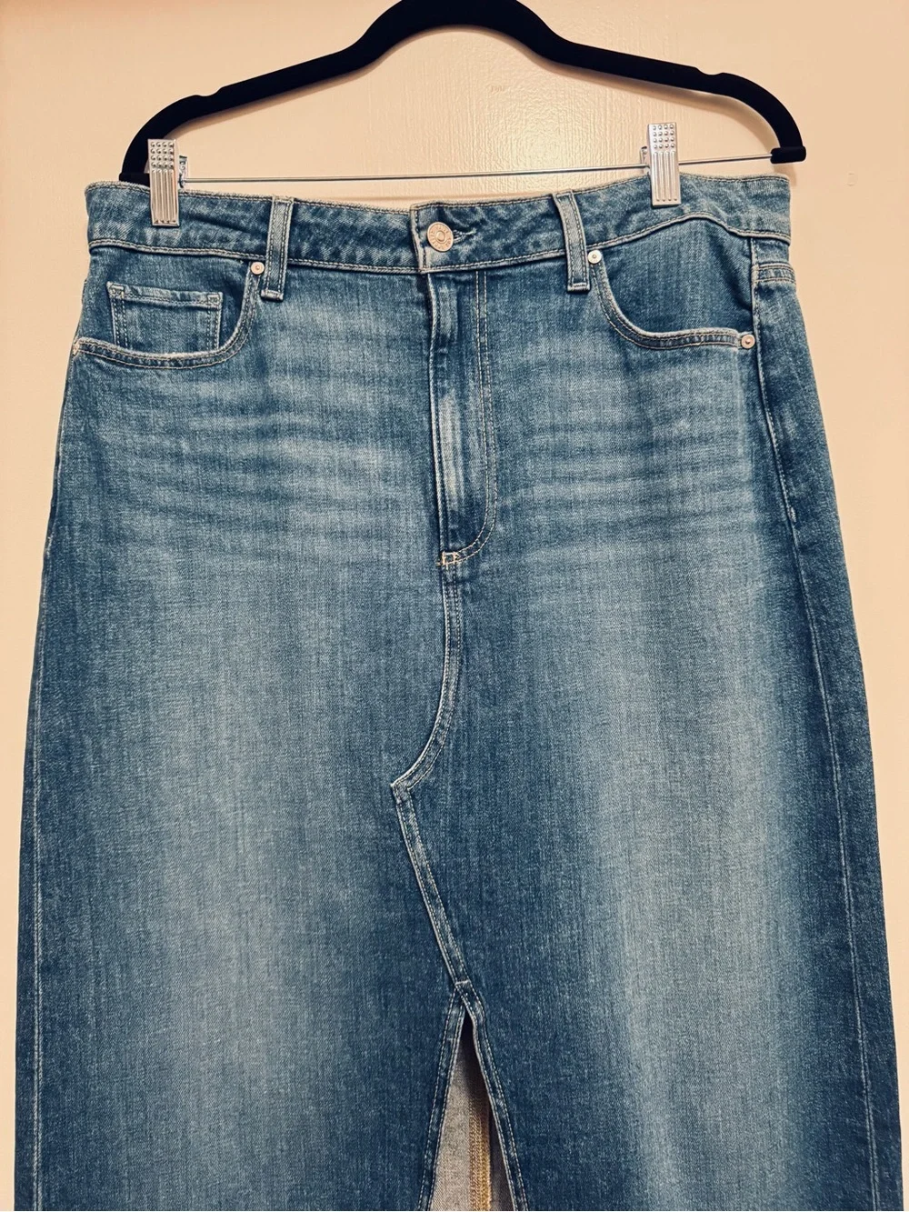 PAIGE Mid-Blue Straight-Leg Denim Skirt with Front Slit